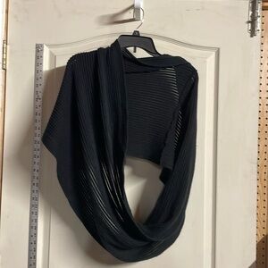 Black sweater, Infiniti scarf